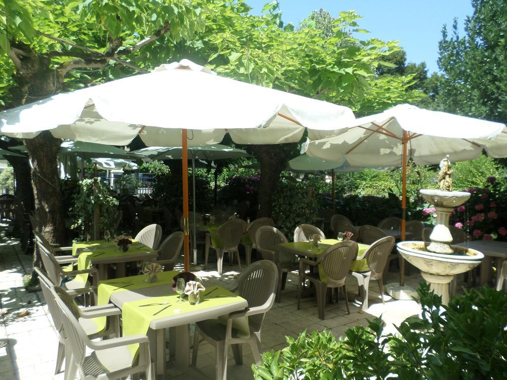 Appart'Hotel Les Tilleuls Saint-Macaire Camera foto