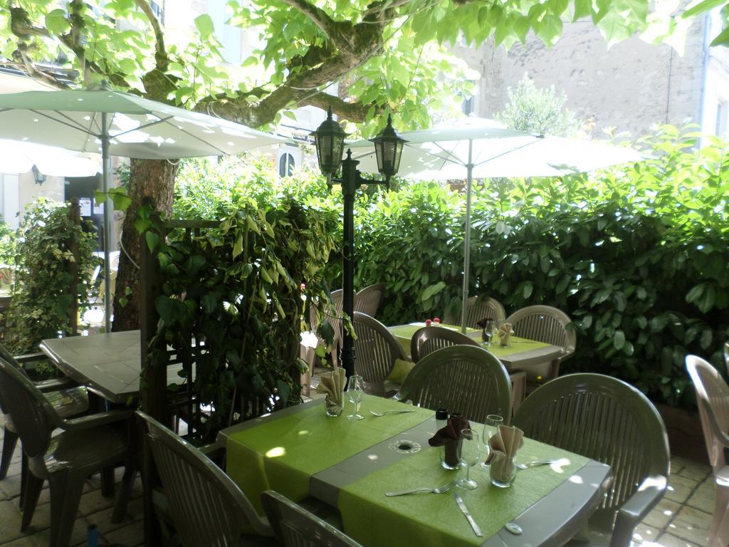 Appart'Hotel Les Tilleuls Saint-Macaire Esterno foto