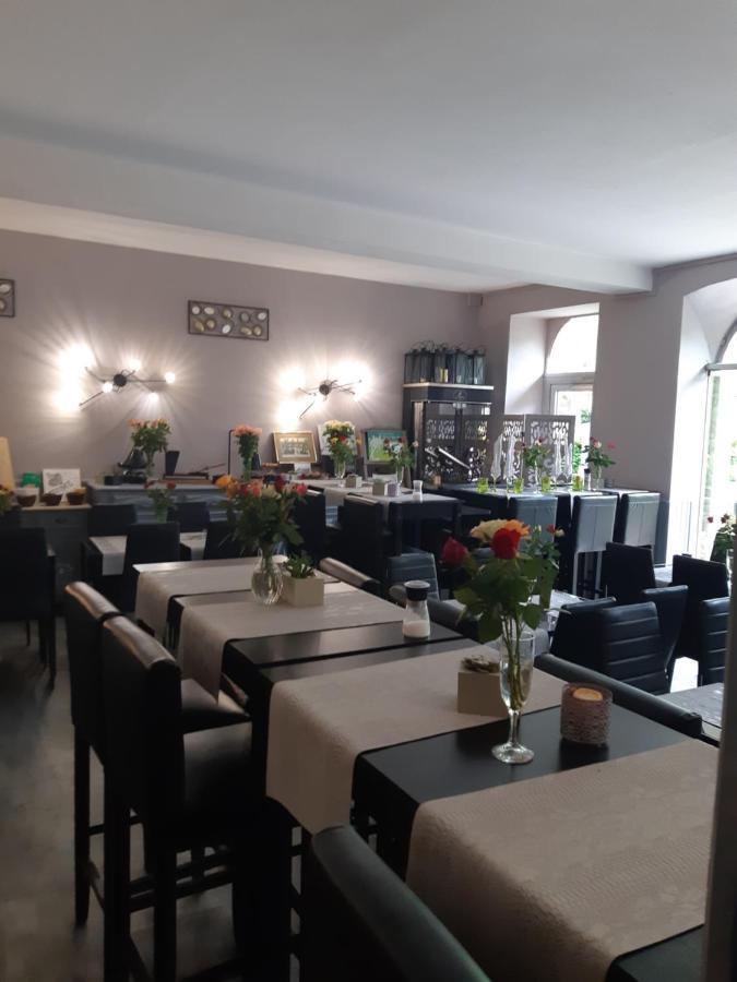 Appart'Hotel Les Tilleuls Saint-Macaire Esterno foto