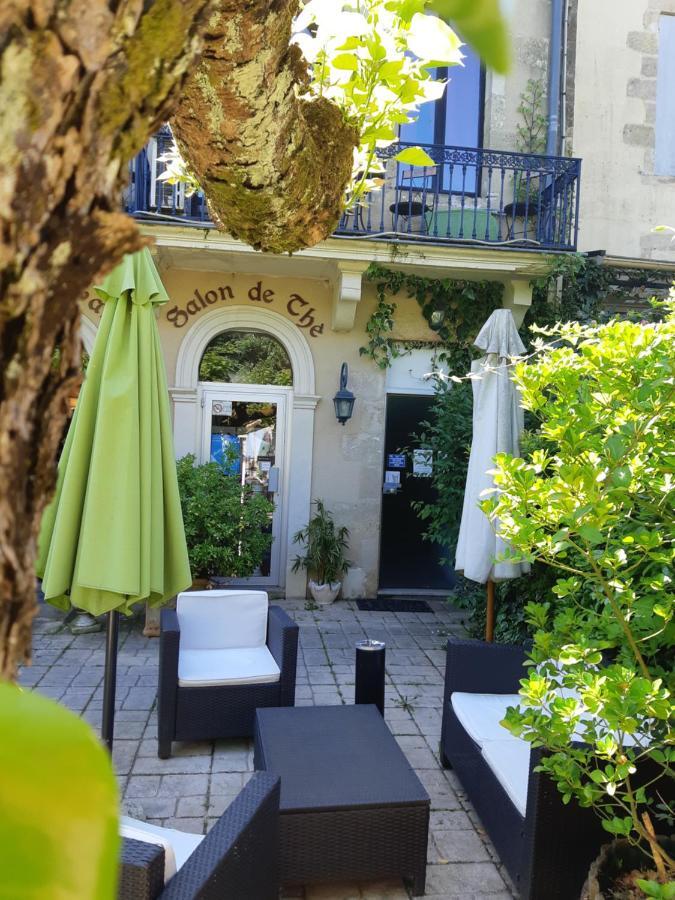 Appart'Hotel Les Tilleuls Saint-Macaire Esterno foto